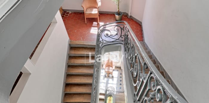 Image 2 sur 9 - Appartement  ·  Vente · Paris (75001) · 3 pièces · 50m²