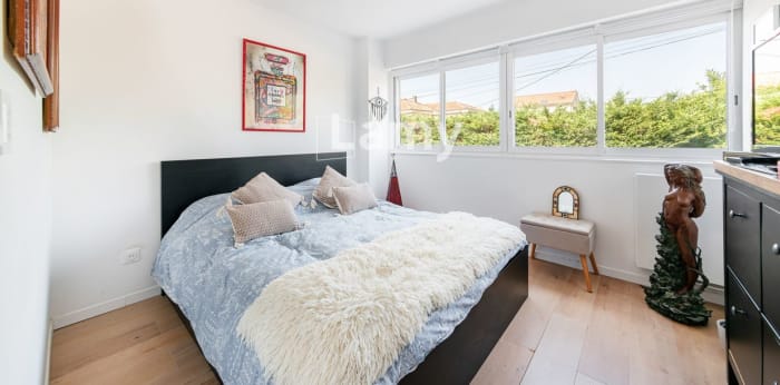 Image 6 sur 9 - Appartement  ·  Vente · Aix En Provence (13090) · 3 pièces · 59m²