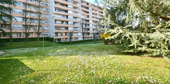 Image 1 sur 10 - Appartement  ·  Vente · Villefranche Sur Saone (69400) · 4 pièces · 77m²