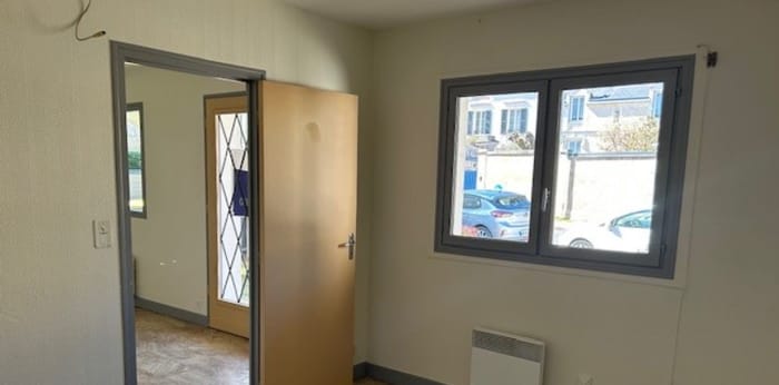 Image 5 sur 9 - Local  ·  Vente · Auxerre (89000) · 2 pièces · 29m²