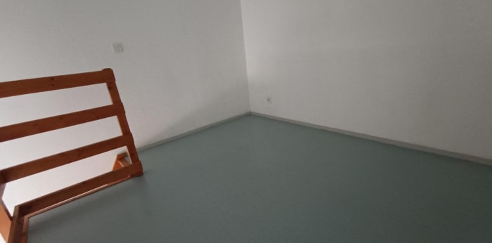 Image 6 sur 7 - Appartement  ·  Vente · Tours (37000) · 1 pièce · 18m²