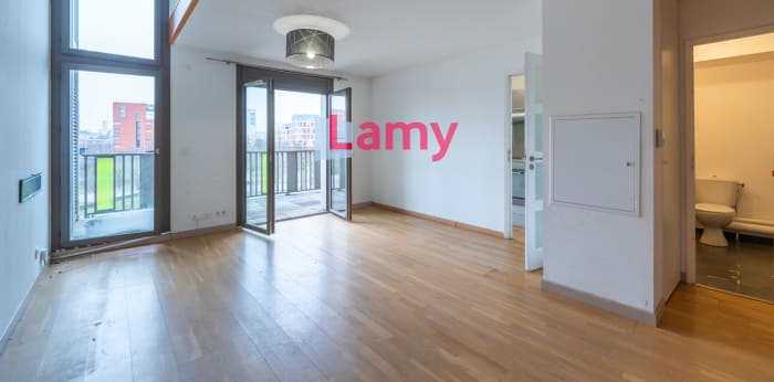 Image 1 sur 10 - Appartement  ·  Vente · Nanterre (92000) · 3 pièces · 72m²