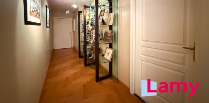 Image 13 sur 24 - Appartement  ·  Vente · Toulouse (31400) · 5 pièces · 107m²
