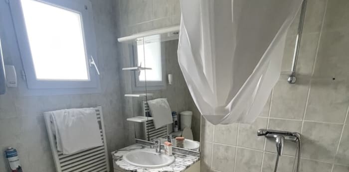 Image 7 sur 10 - Maison/villa  ·  Vente · Bruges (33520) · 6 pièces · 160m²