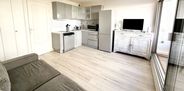 Image 2 sur 8 - Appartement  ·  Vente · La Grande Motte (34280) · 1 pièce · 23m²