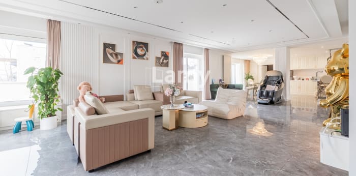 Image 5 sur 10 - Maison/villa  ·  Vente · Oberhausbergen (67205) · 10 pièces · 361m²