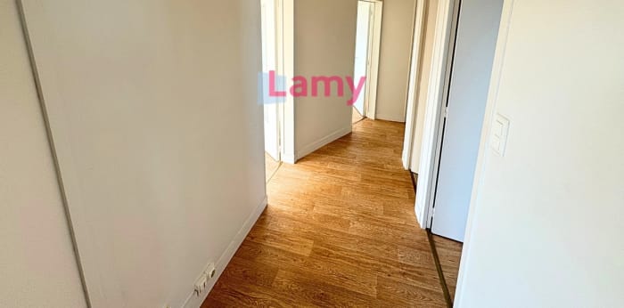 Image 3 sur 6 - Appartement  ·  Vente · Limoges (87100) · 3 pièces · 66m²