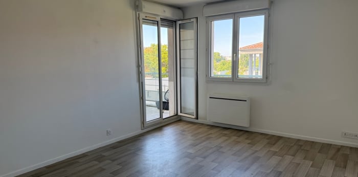 Image 2 sur 6 - Appartement  ·  Vente · Toulouse (31500) · 2 pièces · 48m²
