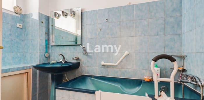 Image 16 sur 16 - Appartement  ·  Vente · Marseille (13008) · 4 pièces · 94m²