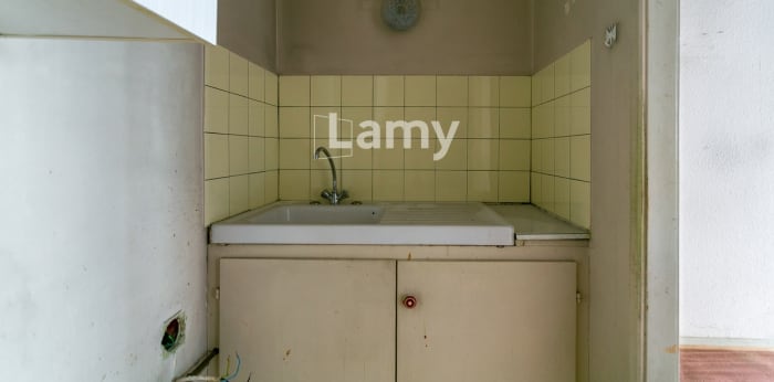 Image 4 sur 8 - Appartement  ·  Vente · Strasbourg (67000) · 2 pièces · 49m²