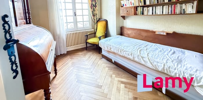 Image 10 sur 20 - Maison/villa  ·  Vente · Toulouse (31400) · 10 pièces · 204m²