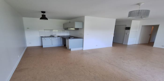 Image 3 sur 6 - Appartement  ·  Vente · La Rochelle (17000) · 2 pièces · 42m²