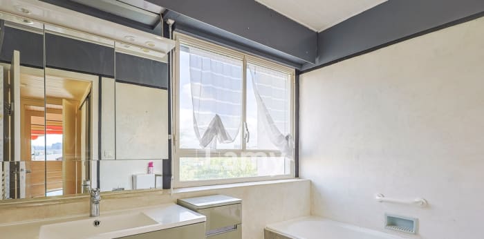 Image 12 sur 13 - Appartement  ·  Vente · Pau (64000) · 3 pièces · 76m²