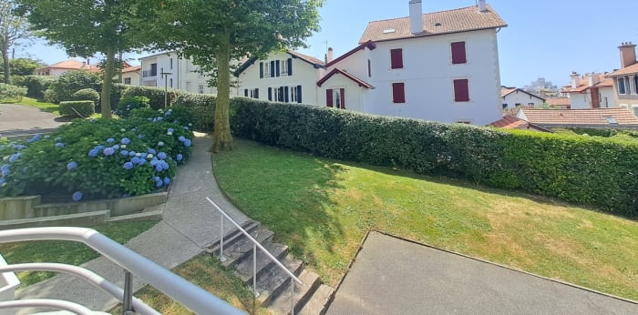 Image 11 sur 14 - Appartement  ·  Vente · Biarritz (64200) · 4 pièces · 99m²