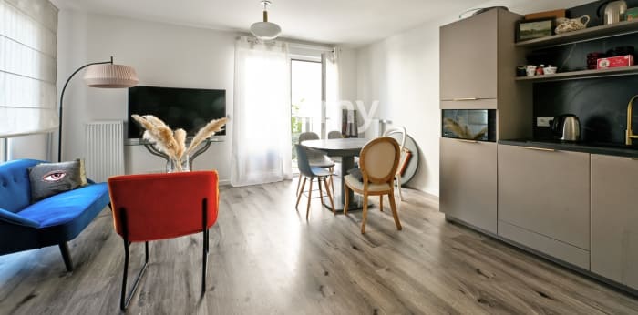 Image 1 sur 12 - Appartement  ·  Vente · Poissy (78300) · 2 pièces · 45m²