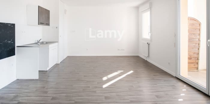 Image 2 sur 16 - Appartement  ·  Vente · Orleans (45000) · 2 pièces · 43m²