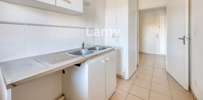 Image 7 sur 15 - Appartement  ·  Vente · Belin Beliet (33830) · 3 pièces · 65m²