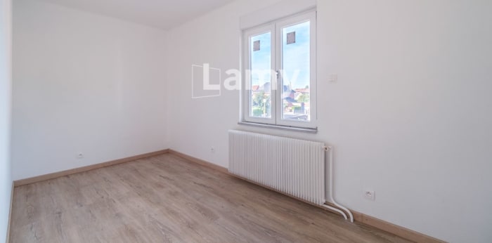 Image 4 sur 9 - Maison/villa  ·  Vente · Rixheim (68170) · 5 pièces · 74m²