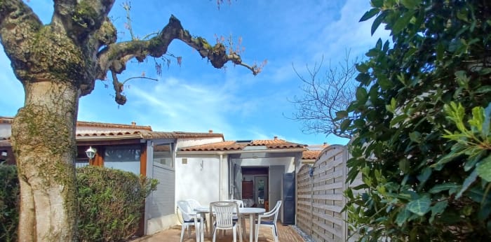 Image 1 sur 12 - Maison/villa  ·  Vente · Les Mathes (17570) · 3 pièces · 40m²