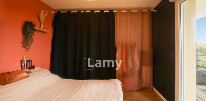 Image 5 sur 8 - Appartement  ·  Vente · La Roche Sur Yon (85000) · 2 pièces · 43m²