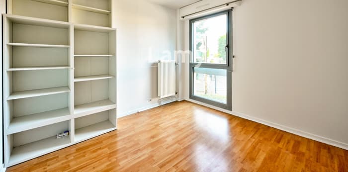 Image 8 sur 8 - Appartement  ·  Vente · Le Chesnay Rocquencourt (78150) · 5 pièces · 121m²