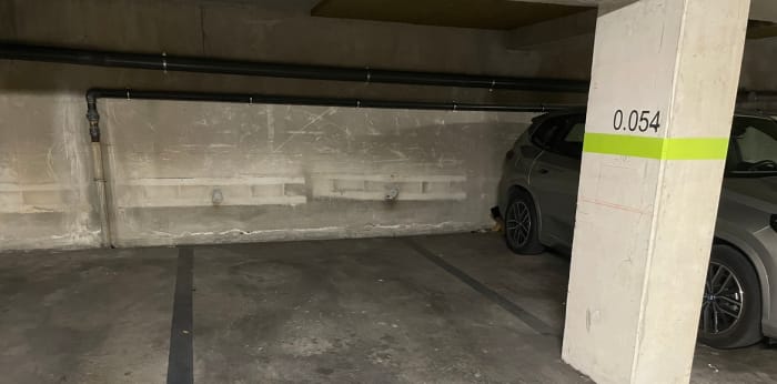 Image 1 sur 3 - Parking/box  ·  Vente · Marseille 05 (13005)