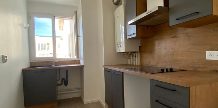 Image 5 sur 9 - Appartement  ·  Vente · St Germain En Laye (78100) · 3 pièces · 64m²