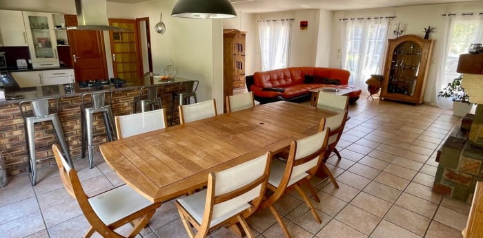 Image 3 sur 14 - Maison/villa  ·  Vente · Villeron (95380) · 8 pièces · 260m²