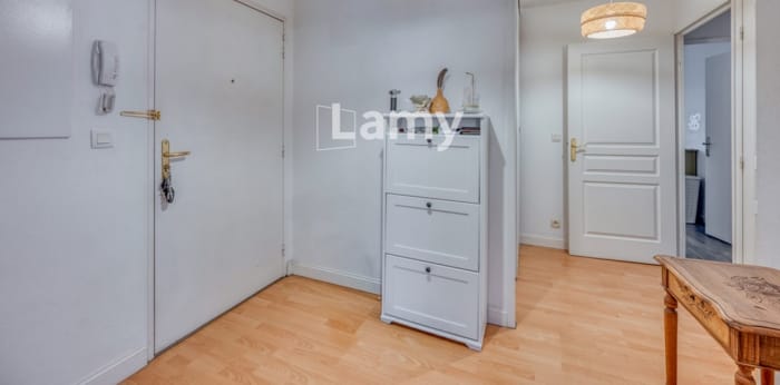 Image 9 sur 15 - Appartement  ·  Vente · Bordeaux (33000) · 4 pièces · 93m²