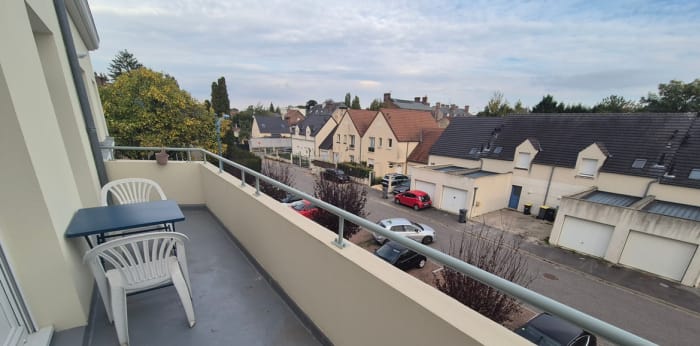 Image 2 sur 3 - Appartement  ·  Vente · Villers Cotterets (02600) · 2 pièces · 58m²