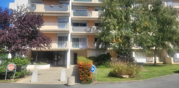 Image 1 sur 8 - Appartement  ·  Vente · Angers (49000) · 2 pièces · 53m²