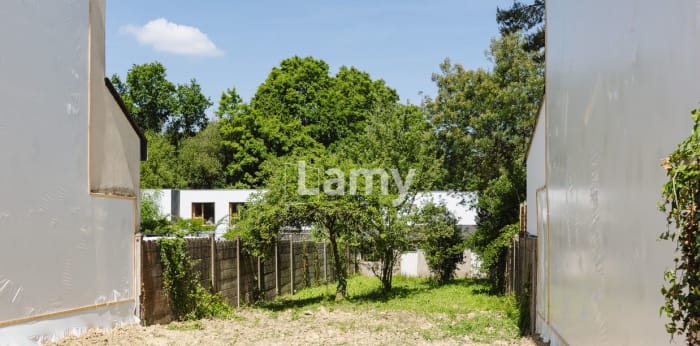 Image 5 sur 5 - Terrain  ·  Vente · Rennes (35000) · 351m²