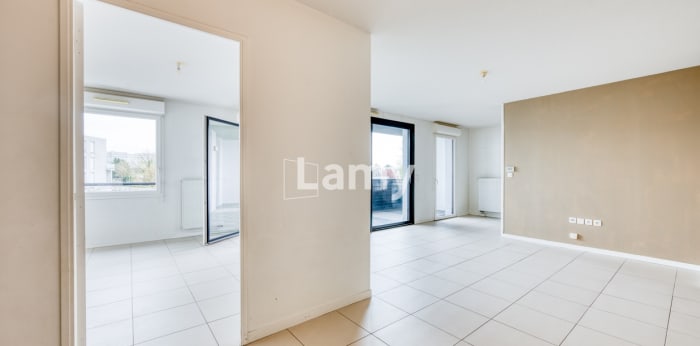 Image 3 sur 15 - Appartement  ·  Vente · Bruges (33520) · 4 pièces · 74m²