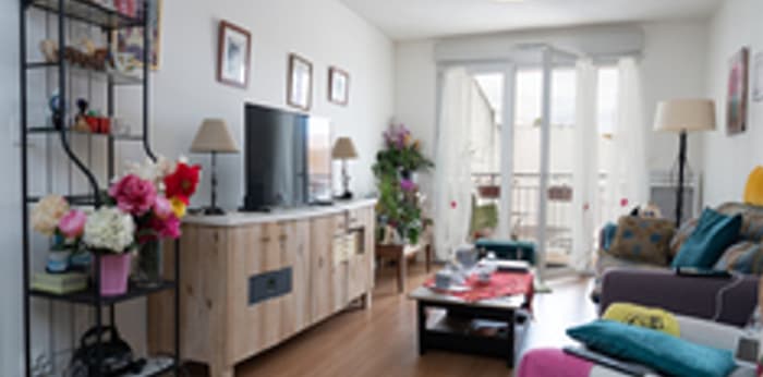 Image 1 sur 7 - Appartement  ·  Vente · Pezenas (34120) · 2 pièces · 42m²