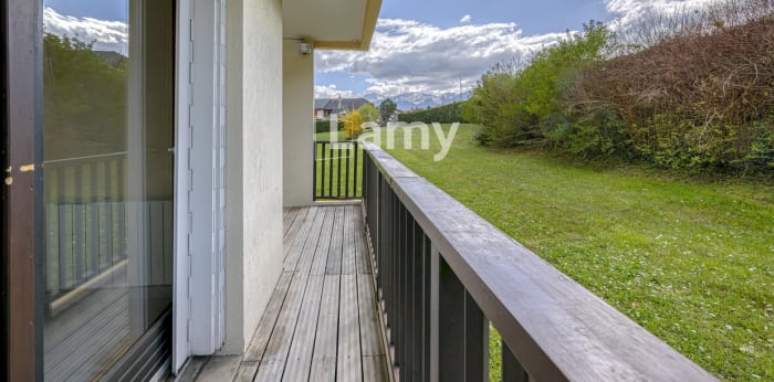 Image 1 sur 8 - Appartement  ·  Vente · La Motte Servolex (73290) · 2 pièces · 52m²