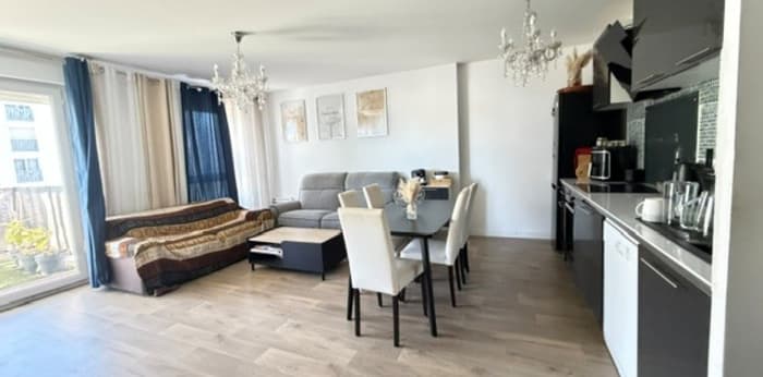 Image 6 sur 11 - Appartement  ·  Vente · Poissy (78300) · 3 pièces · 66m²
