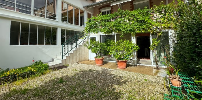 Image 1 sur 19 - Maison/villa  ·  Vente · Montargis (45200) · 9 pièces · 184m²