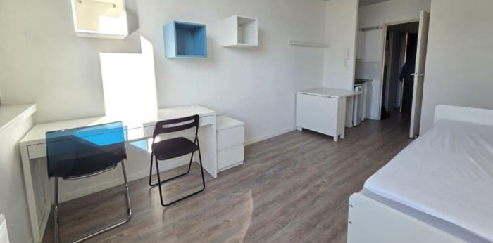Image 2 sur 7 - Appartement  ·  Vente · Tours (37000) · 1 pièce · 21m²