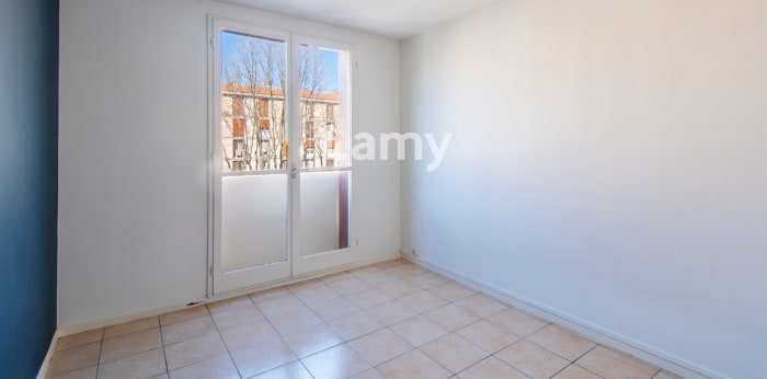 Image 8 sur 11 - Appartement  ·  Vente · Salon De Provence (13300) · 55m²