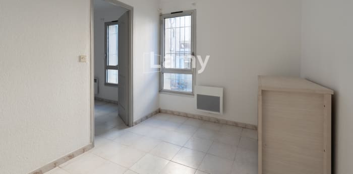 Image 6 sur 7 - Appartement  ·  Vente · Salon De Provence (13300) · 2 pièces · 35m²