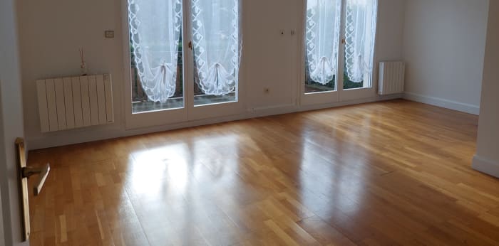 Image 2 sur 5 - Appartement  ·  Vente · Dijon (21000) · 1 pièce · 33m²