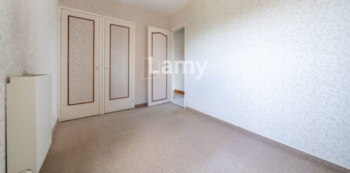 Image 10 sur 11 - Appartement  ·  Vente · Salon De Provence (13300) · 4 pièces · 78m²