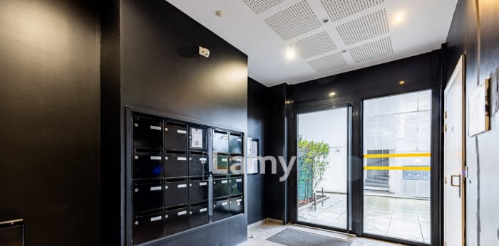 Image 4 sur 8 - Appartement  ·  Vente · Paris (75017) · 1 pièce · 40m²