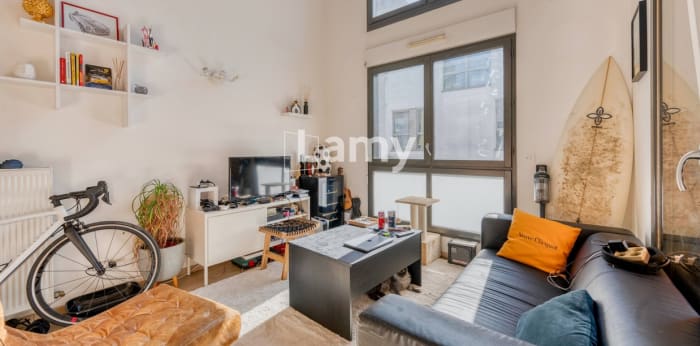 Image 2 sur 9 - Appartement  ·  Vente · Bordeaux (33300) · 2 pièces · 48m²