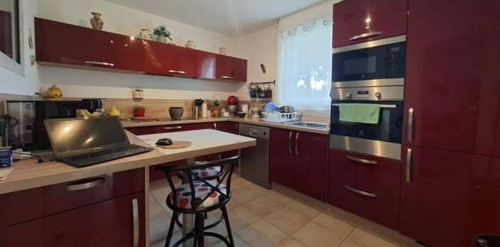 Image 6 sur 19 - Appartement  ·  Vente · Jonquieres St Vincent (30300) · 4 pièces · 98m²