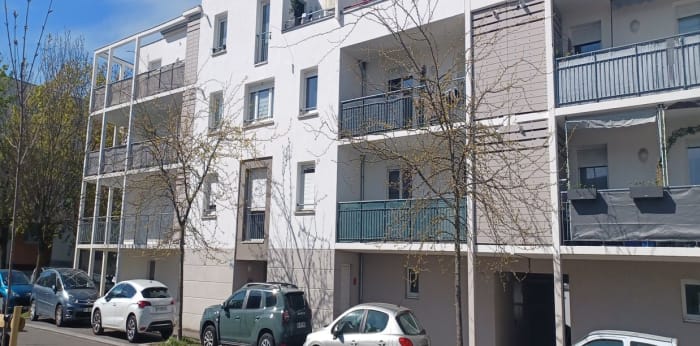 Image 1 sur 1 - Appartement  ·  Vente · Cernay (68700) · 4 pièces · 84m²