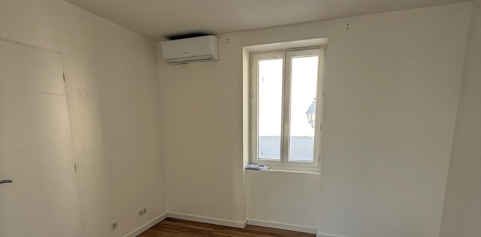 Image 8 sur 21 - Appartement  ·  Vente · La Fare Les Oliviers (13580) · 4 pièces · 70m²