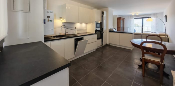 Image 2 sur 19 - Appartement  ·  Vente · Thonon Les Bains (74200) · 3 pièces · 63m²