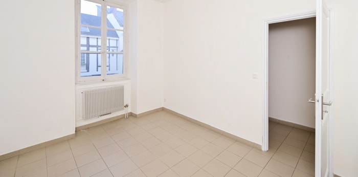 Image 9 sur 12 - Local  ·  Vente · Orleans (45000) · 9 pièces · 132m²