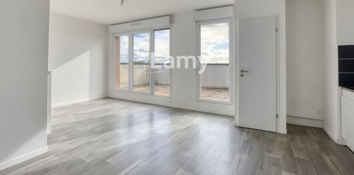 Image 2 sur 9 - Appartement  ·  Vente · Val De Reuil (27100) · 2 pièces · 43m²